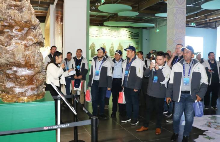 ScreenShot_2025-11-17_154702_349